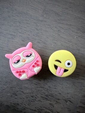 CROCS Pink Owl & Yellow Winking Emoji Jibbitz Shoe Charms